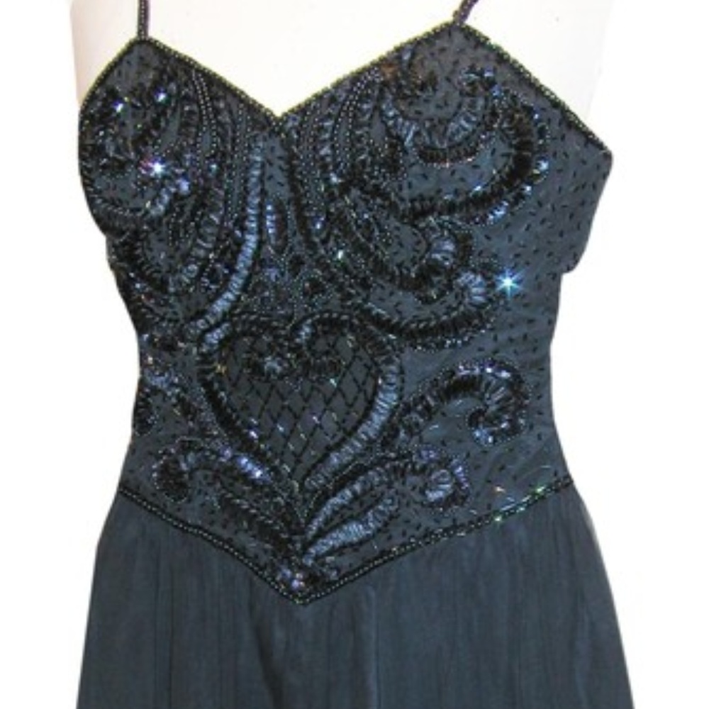 B 1016 formal-wear, after-five, cocktail, bridal,